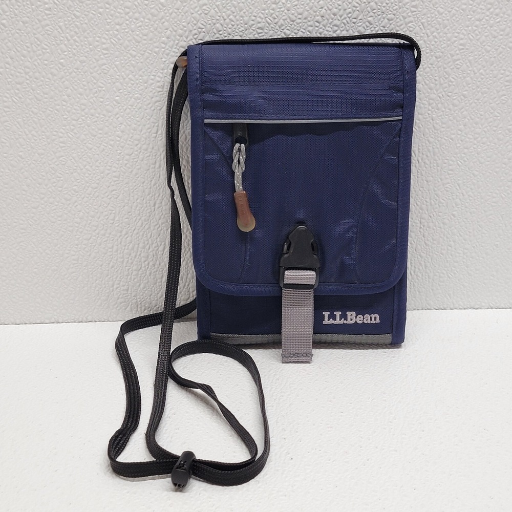Vintage LL Bean Navy Blue Wallet Purse Pouch With Crossbody Strap And Belt Loop